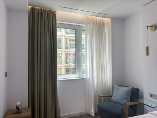 Lux Suite 304 - Photo 5